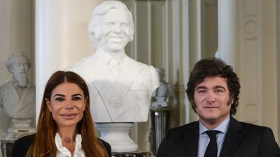 Lanzaron «La Carlos Menem», una agrupación impulsada por funcionarios y dirigentes libertarios