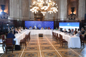 Reunión plenaria de las comisiones de Asuntos Constitucionales y Legislacin General, el 15 de de abril de 2026