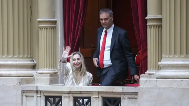 Manuel Adorni presenta su primer informe de gestión ante el Congreso de la Nación NCN.