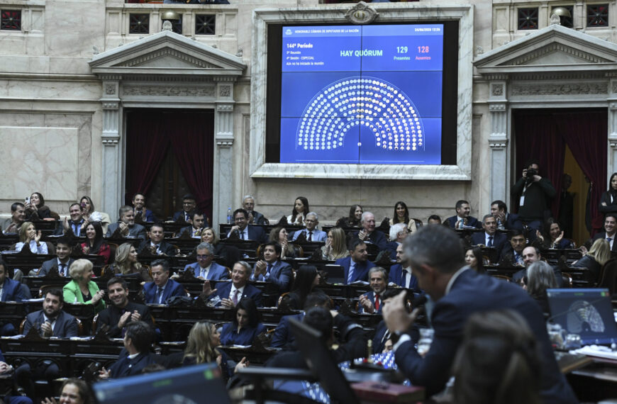 Diputados convirtió en ley el pago a holdouts por US$171 millones