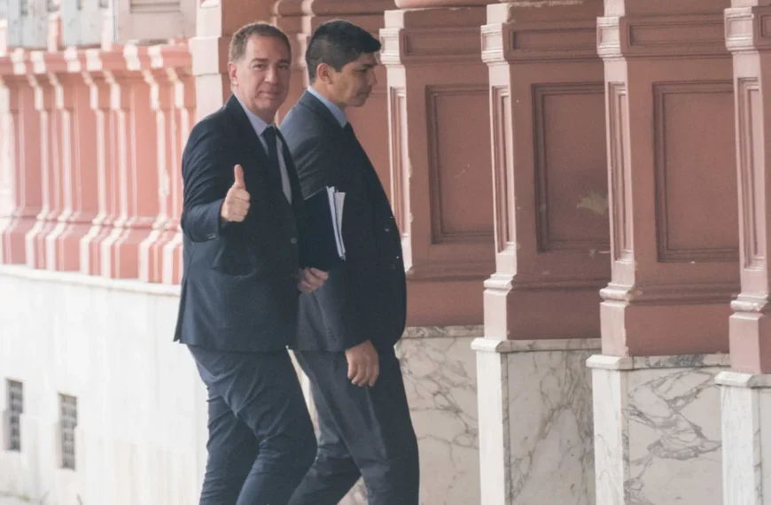 Jefatura de Gabinete: Santilli sucede a Adorni y absorbe Interior
